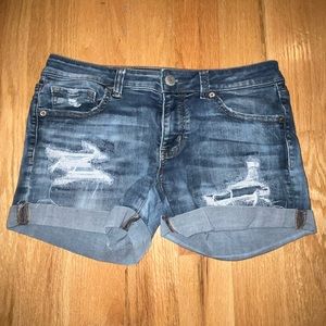 Mid rise American Eagle Jean Shorts, Size 8